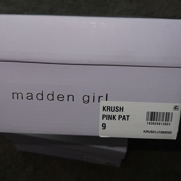 Madden Girl Krush Women's Wedge Sandal - Picture 7 of 8